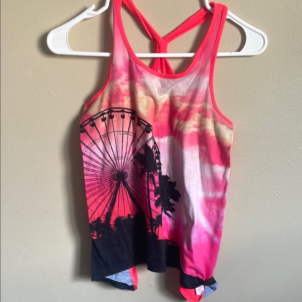 Pink and Black Ferris Wheel Tank Top (Bin A)​